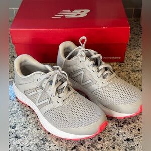 New Balance Light Gray Sneakers with Pink Soles